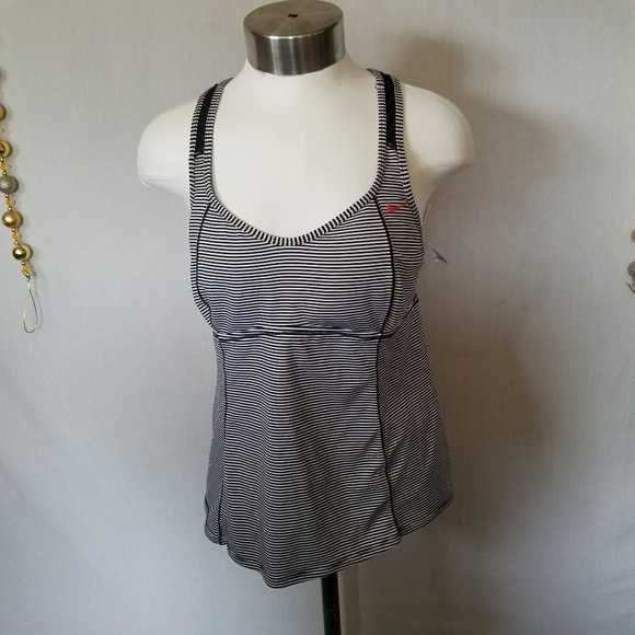 Nike Tops - Nike athletic striped tank top Size L